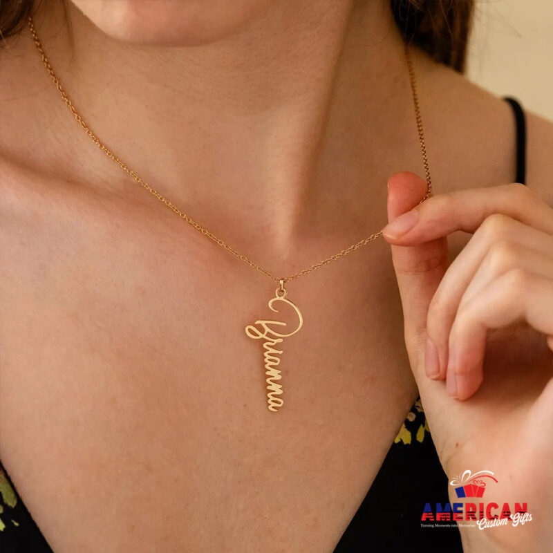 Personalized Vertical Name Necklace, Custom Gold Necklace with Name, Name Jewelry, Birthday Gift For Her, Necklace for Mom, Bridesmaid Gifts